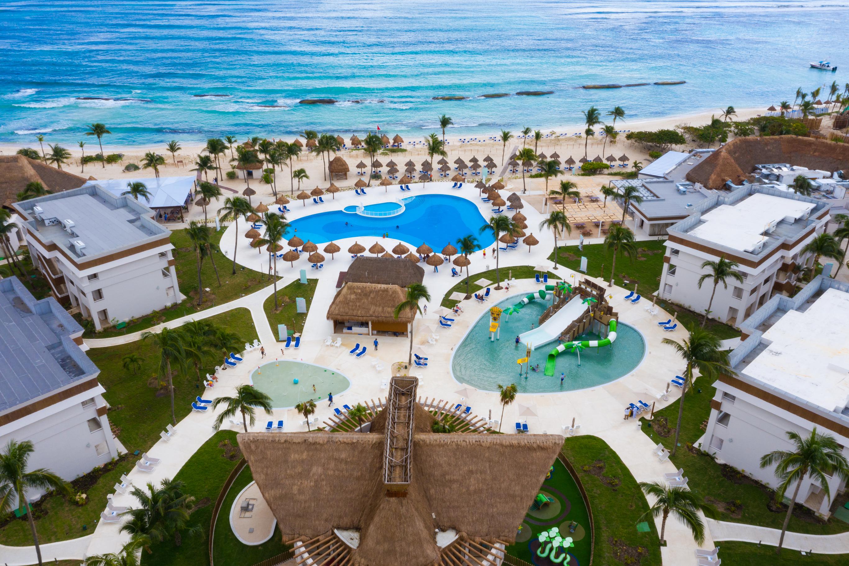 Bahia Principe Grand Tulum Ξενοδοχείο Riviera Maya Εξωτερικό φωτογραφία Aerial view of the resort